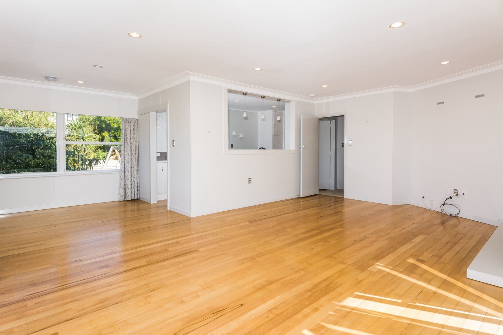 32 Browns Bay Road, Rothesay Bay, Auckland - North Shore, 4房, 1浴