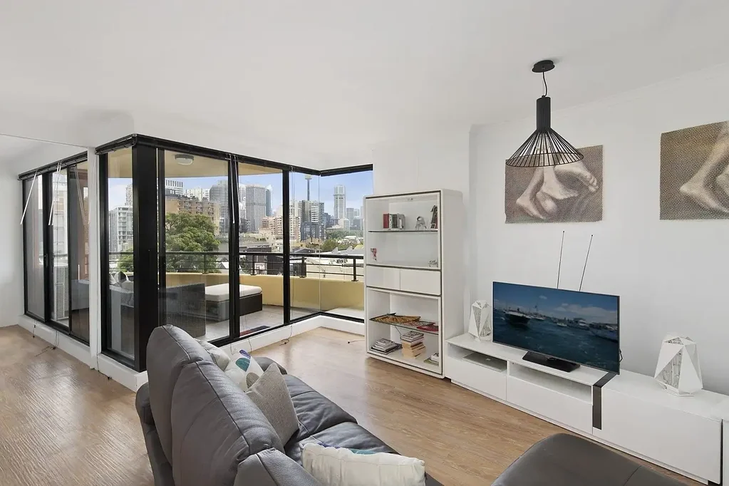 Bright and Spacious City Retreat with Resort-Style Facilities and Stunning Views