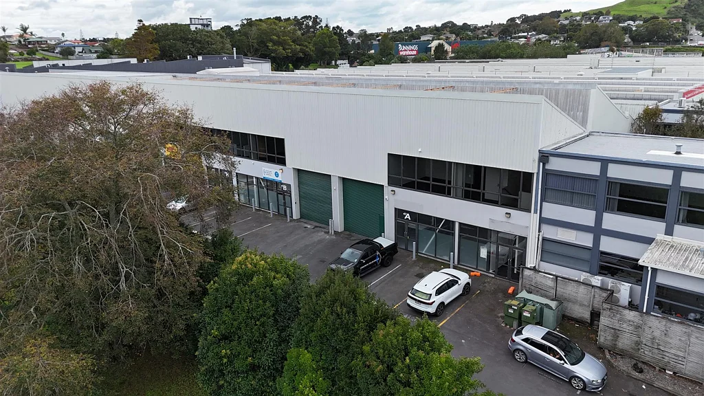 Mount Wellington Prime Mt Wellington Warehouse with Excellent Access