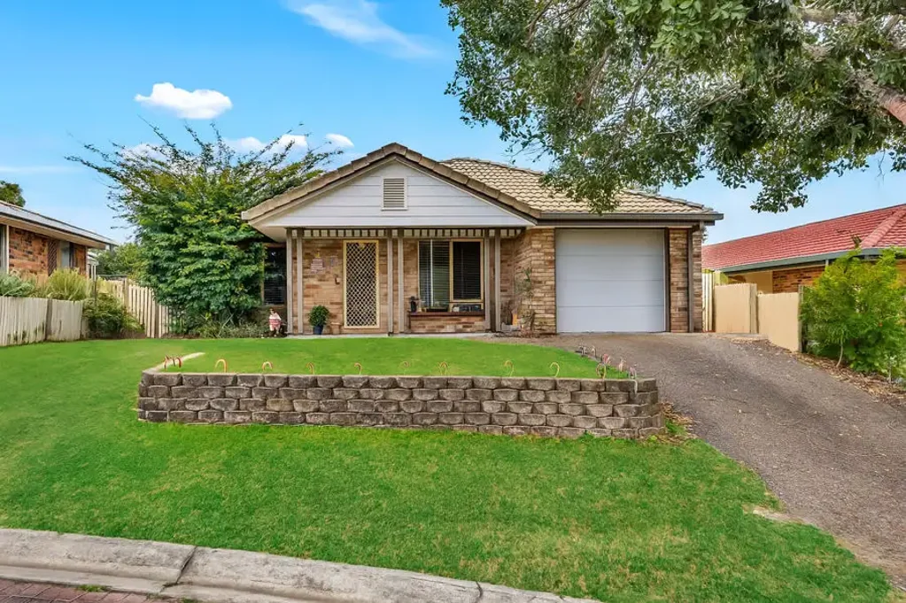 5 Lakewood Court, Flinders View, QLD 4305