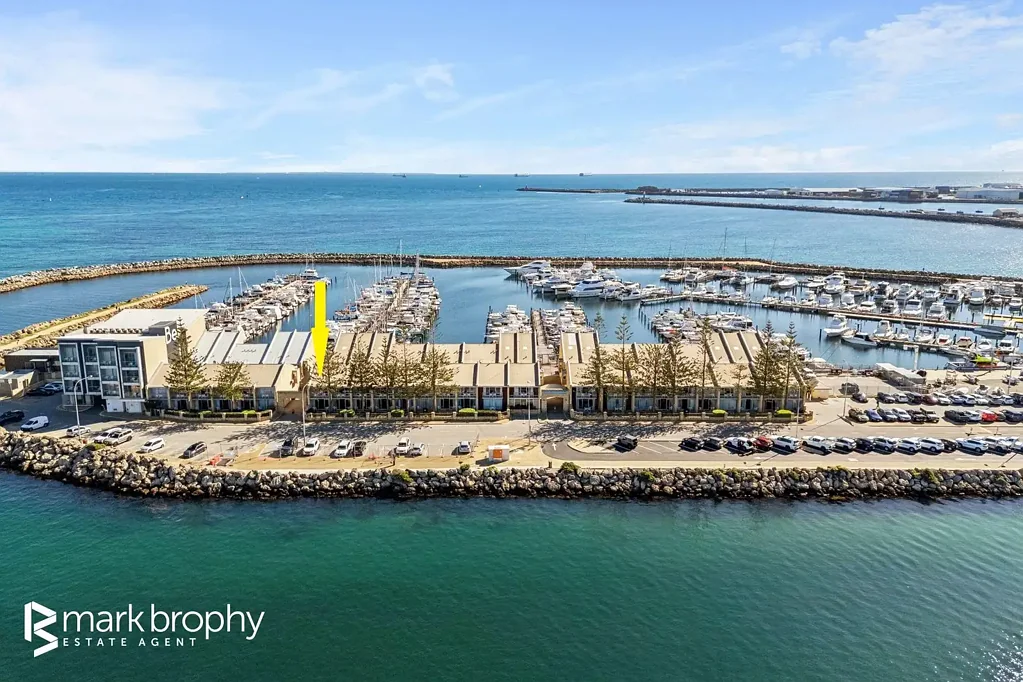 Fremantle 2ਬੈੱਡਰੂਮ LEASEHOLD APARTMENT ON THE POINT !!