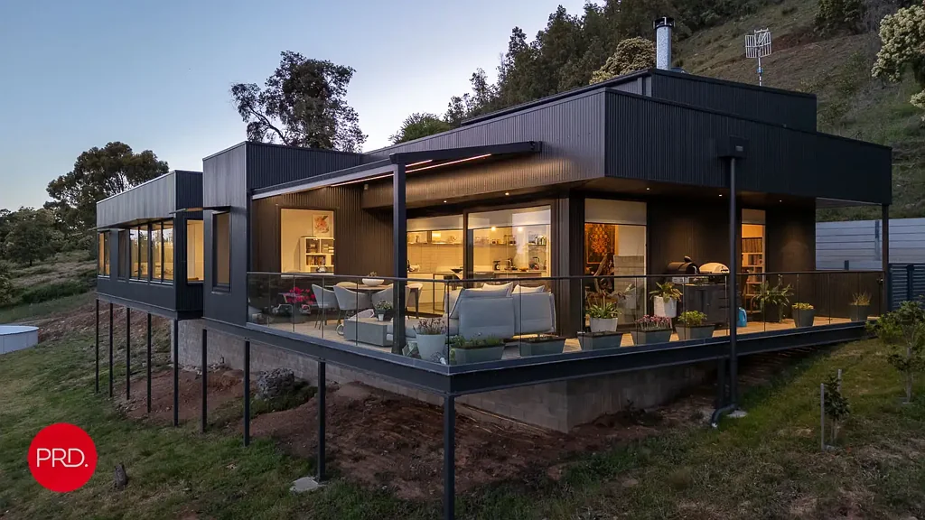 Lake George "The Lakehouse"