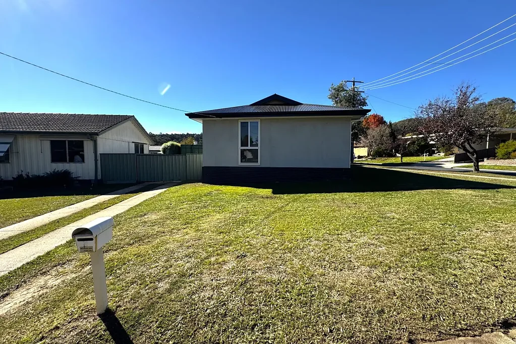 Charming Myrtleford Living