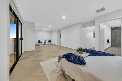 29 Thicket Loop, Clyde North, VIC 3978, 5房, 3浴, House