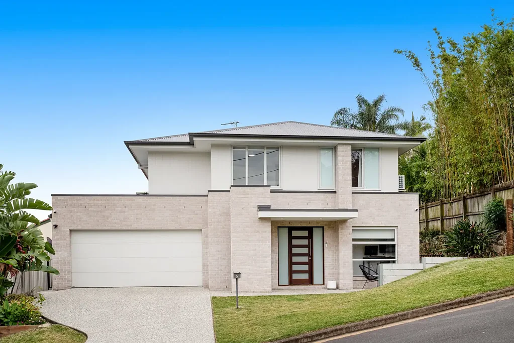 Morningside 4 Bedroom UNDER CONTRACT