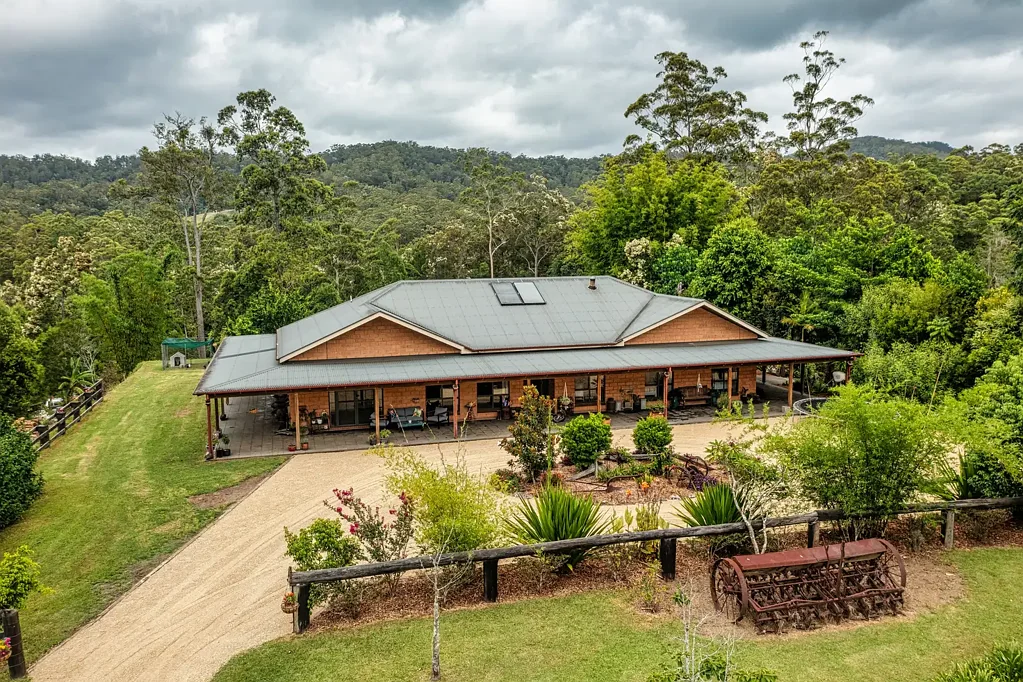 Bellingen 7房  Grand Modern Country Living only 6klm From Bellingen
