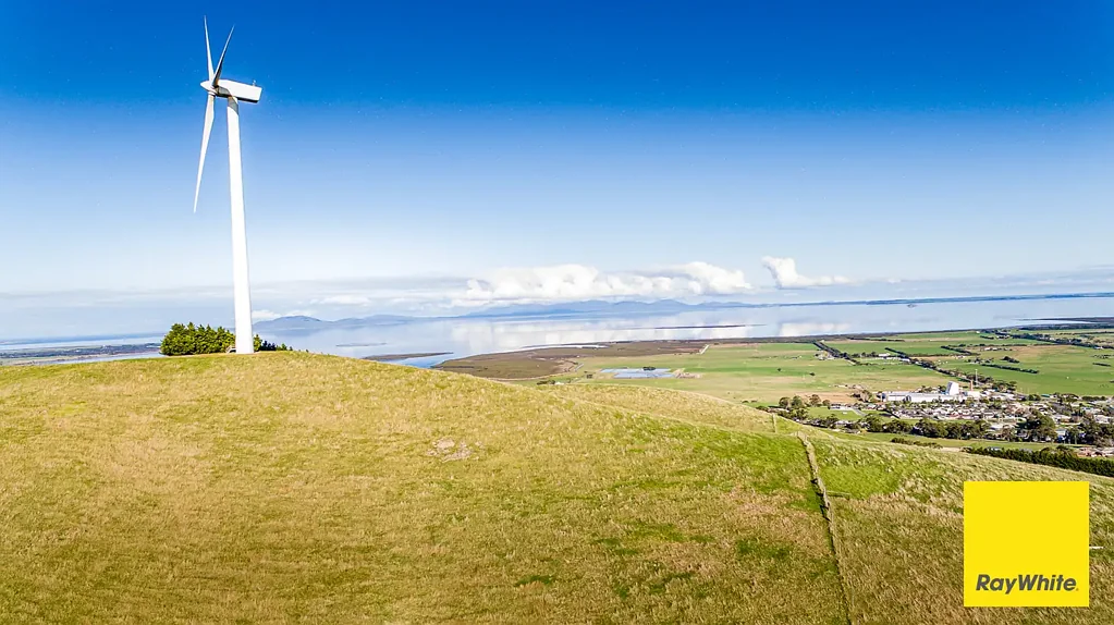 Toora Grazing / Turnout Block with Coastal & Rolling Rural Outlook