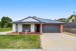 5 Lock Street, Smythesdale