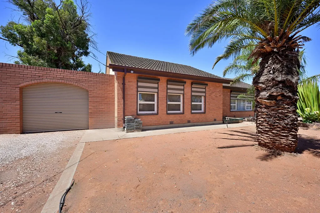 Whyalla Stuart 3Zimmer READY FOR YOUR OWN PERSONAL TOUCH