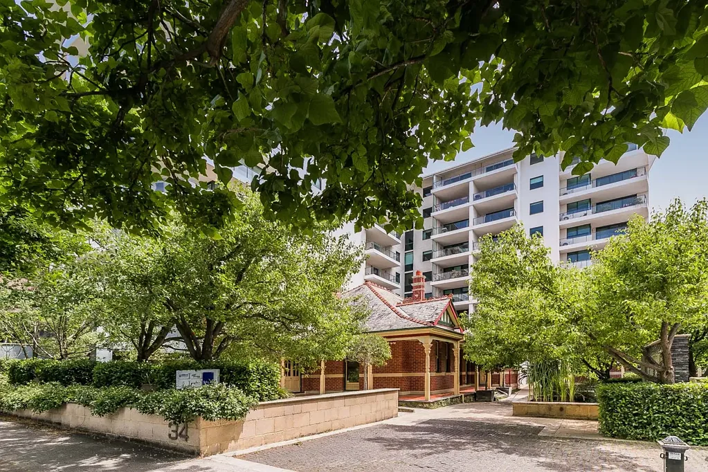 Fully furnished 3 bedroom apartment