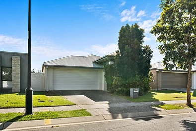Griffin 4房 Griffin宁静地段的低维护生活 Low Maintenance Living in a Quiet Griffin Pocket