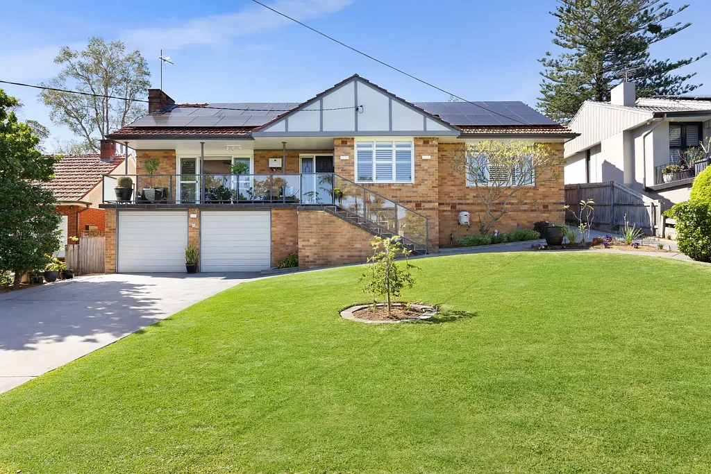 19 Pleasant Avenue, East Lindfield, NSW 2070