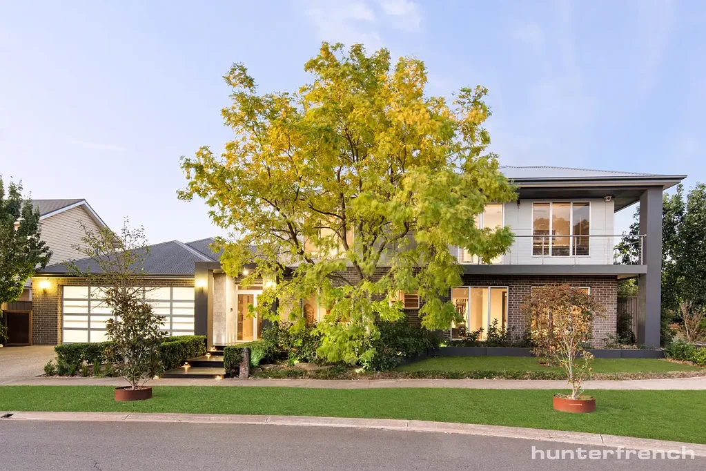 2 Darleith Terrace, Caroline Springs, VIC 3023