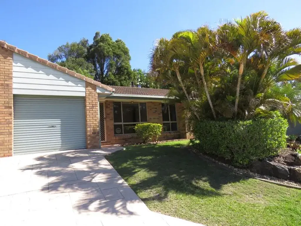 Ground Floor Villa with a Peaceful Bushland Outlook