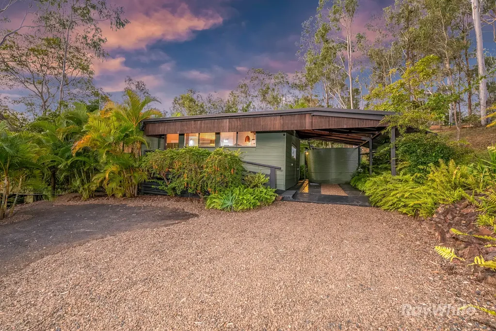 Gin Gin 3غرفة نوم "Rainforest Retreat with Expansive Entertaining Deck"