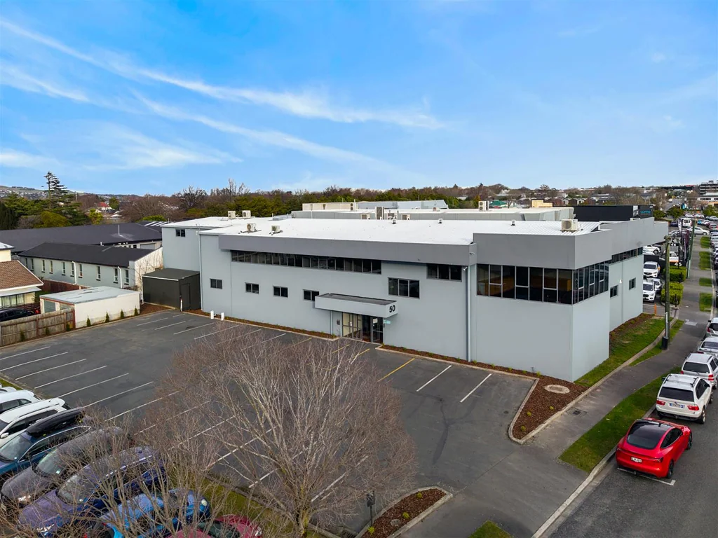 Addington  Substantial City-Fringe Office & Warehouse Facility