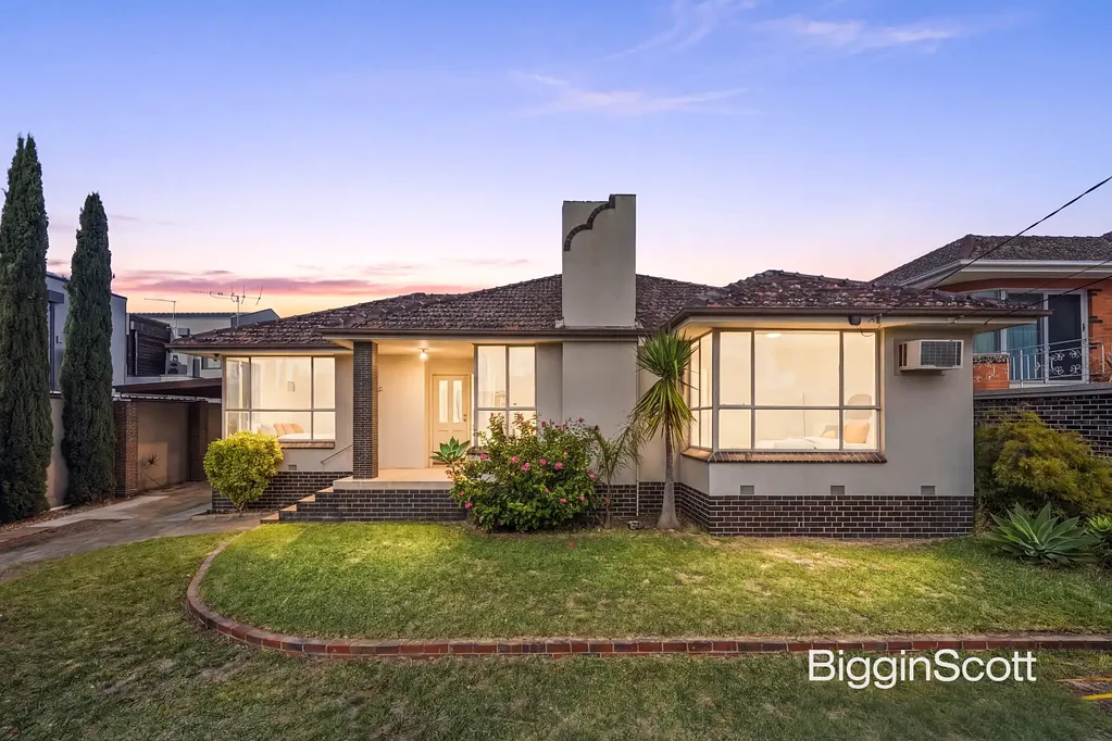 16 Normanby Road, Bentleigh East, VIC 3165