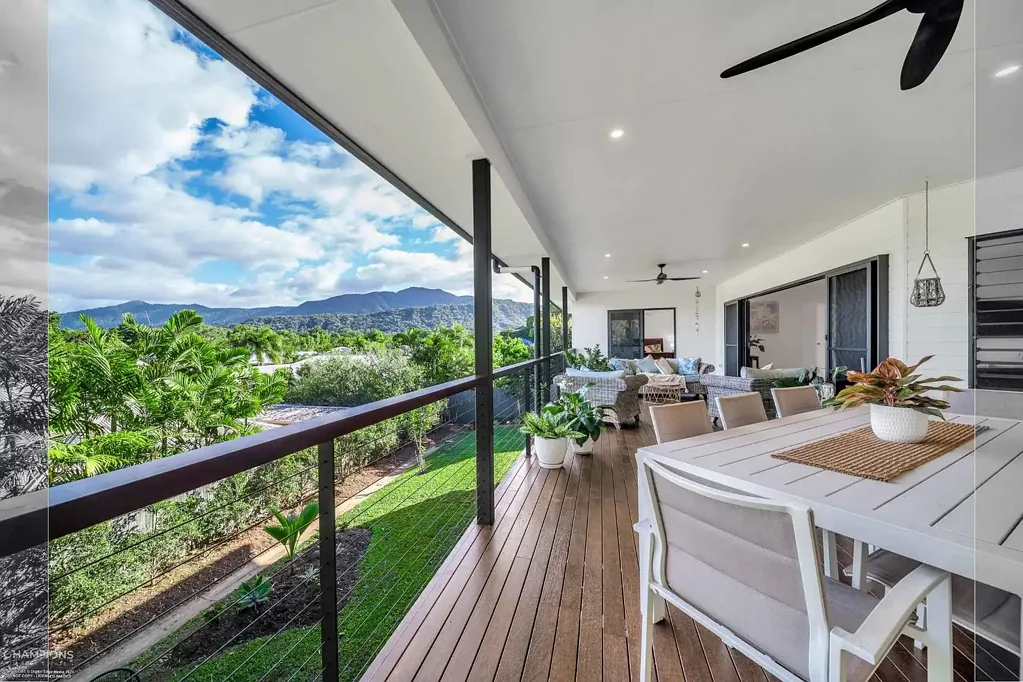 39 Propeller Court, Trinity Beach, QLD 4879
