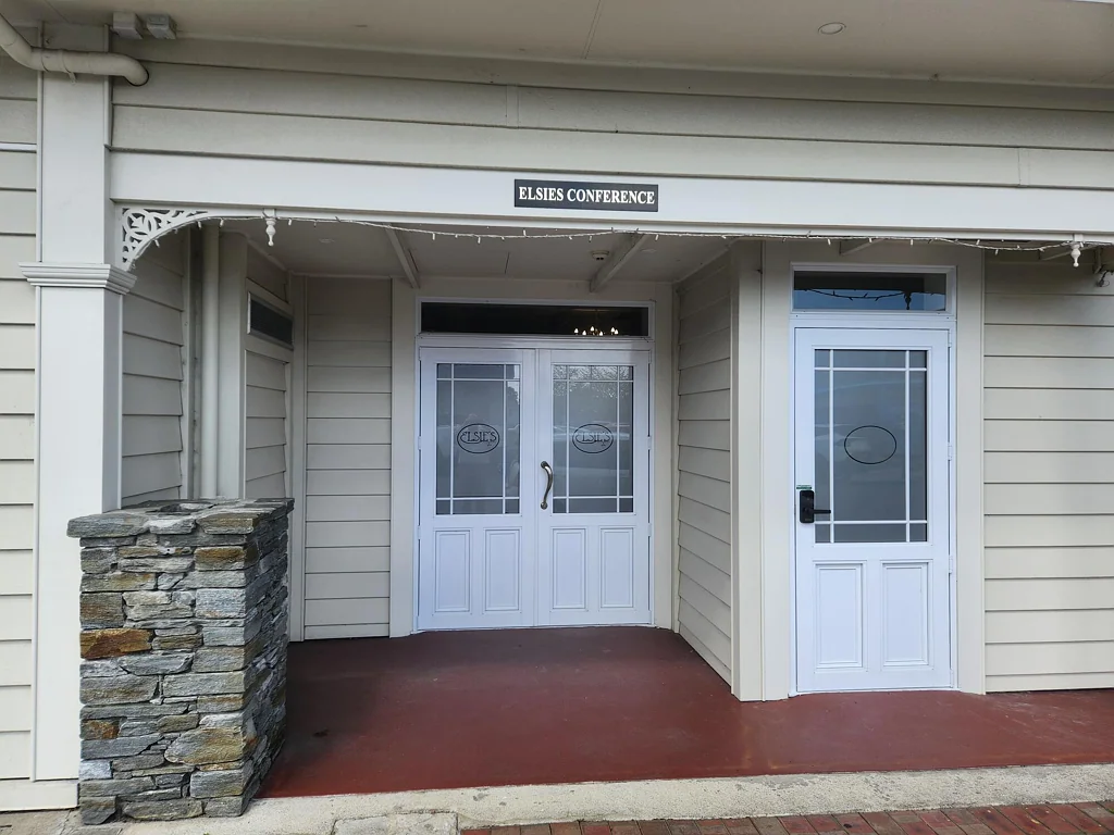 Tuakau Office Space for Lease - Tuakau Hotel