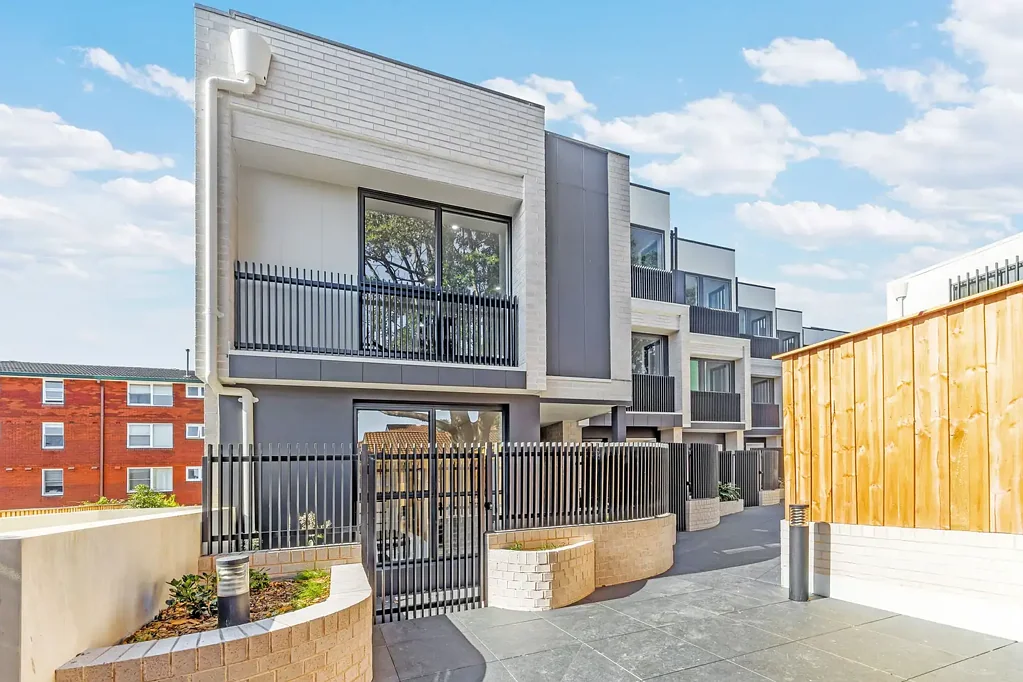 Chatswood 3غرفة نوم Where Luxury Meets Lifestyle - Chatswood Living Redefined