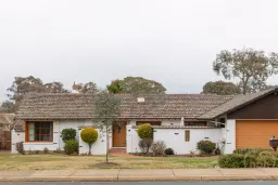 48 Waller Crescent, Campbell