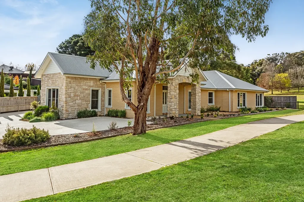 Gisborne 4ਬੈੱਡਰੂਮ Elegant Family Entertainer Backing onto Parklands