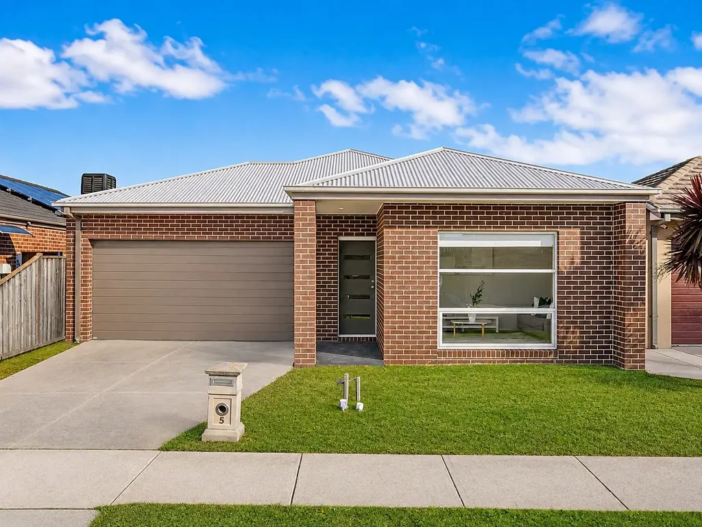 Cranbourne East 4Zimmer Spacious Family Living in the Heart of Selandra Rise