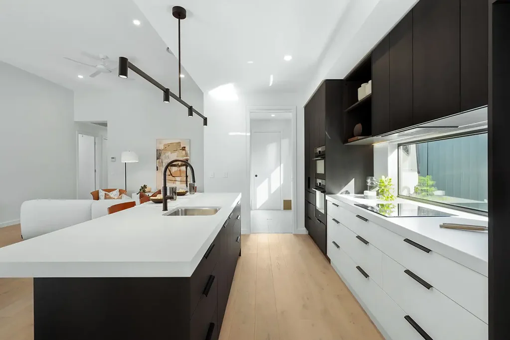 Fullerton Cove 3房  Luxury Living Awaits in a New Over 55s Community.