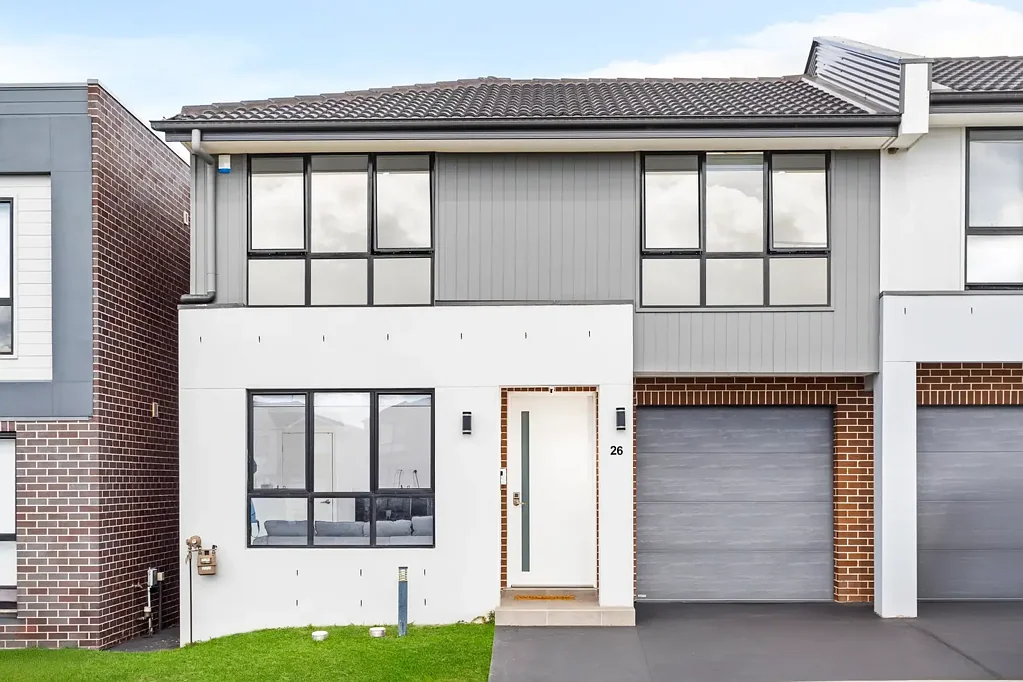 26 Beutel Glade, Riverstone, NSW 2765