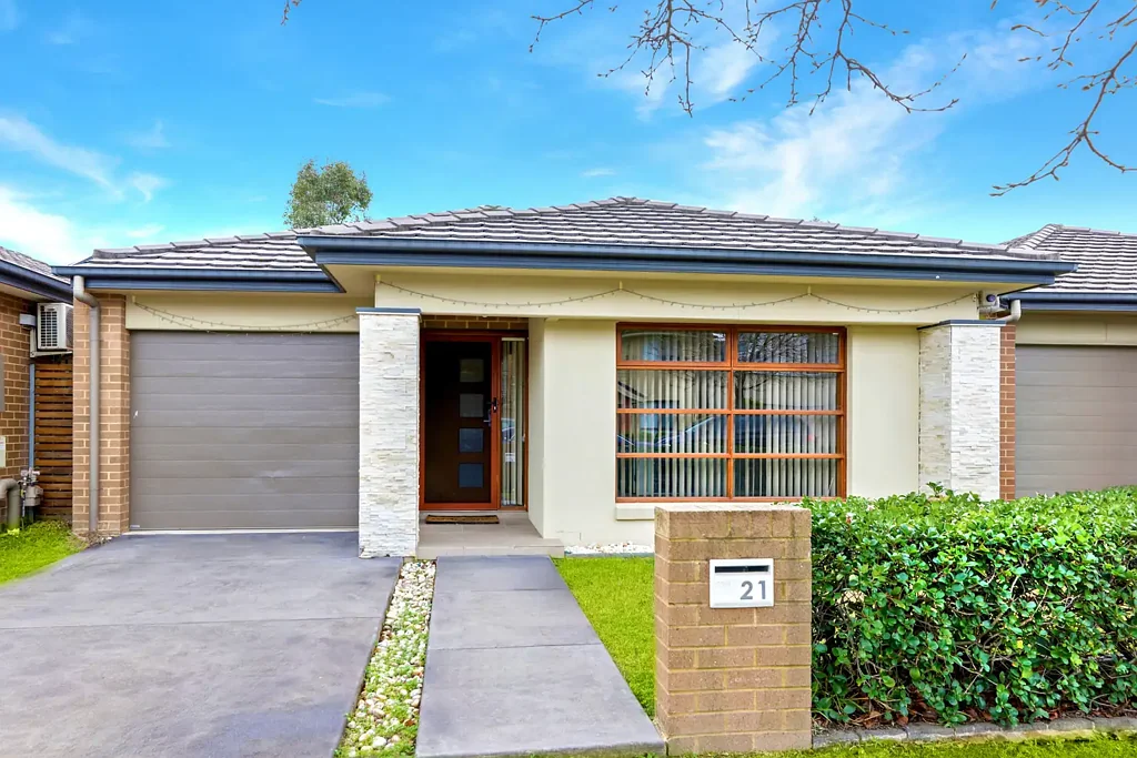 21 Lapwing Way, Cranebrook, NSW 2749