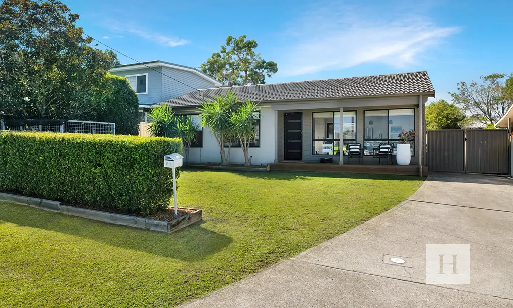 61 Hughes Avenue, Kanwal, NSW 2259