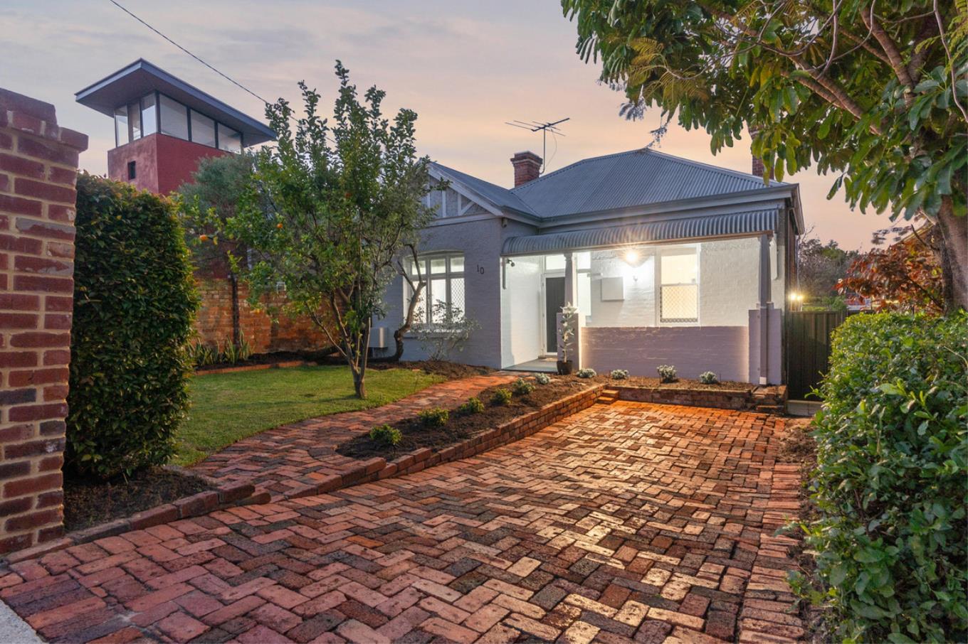 10 SALISBURY ST, LEEDERVILLE WA 6007, 0 Bedrooms, 0 Bathrooms, House