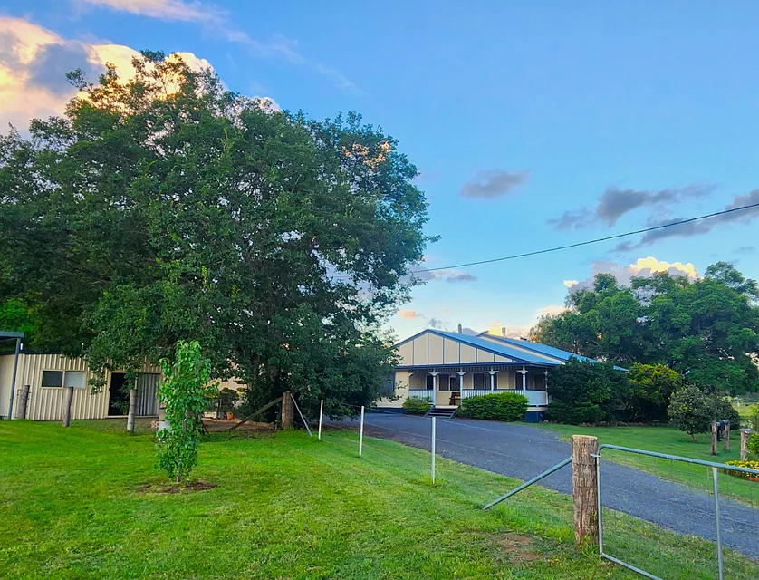 121B Murphys Creek Road, Postmans Ridge, Toowoomba, 4 habitaciones, 2 baños, Lifestyle Section