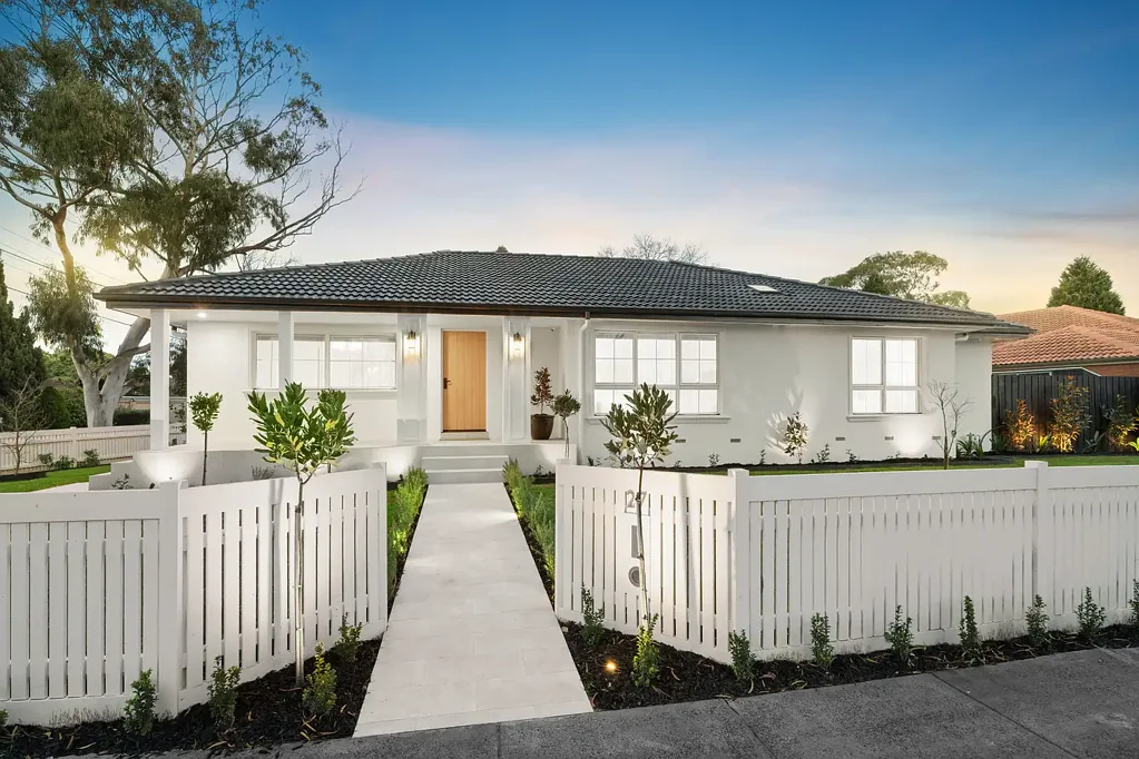 Vermont South 5 Slaapkamer Incomparable Style and Quality