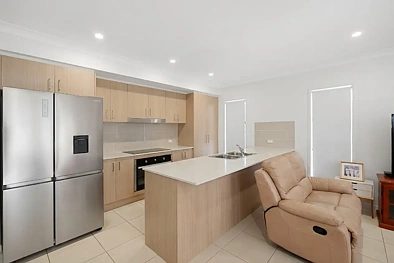 4 Lucien Street, Nirimba, QLD 4551, 4房, 2浴, House