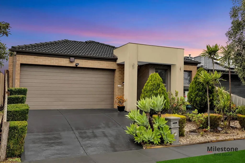 Truganina 4Phòng ngủ Convenience, Space & Modern Family Living