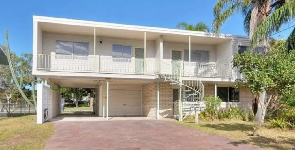 Relaxed Coastal Living in Sought-After Coolangatta