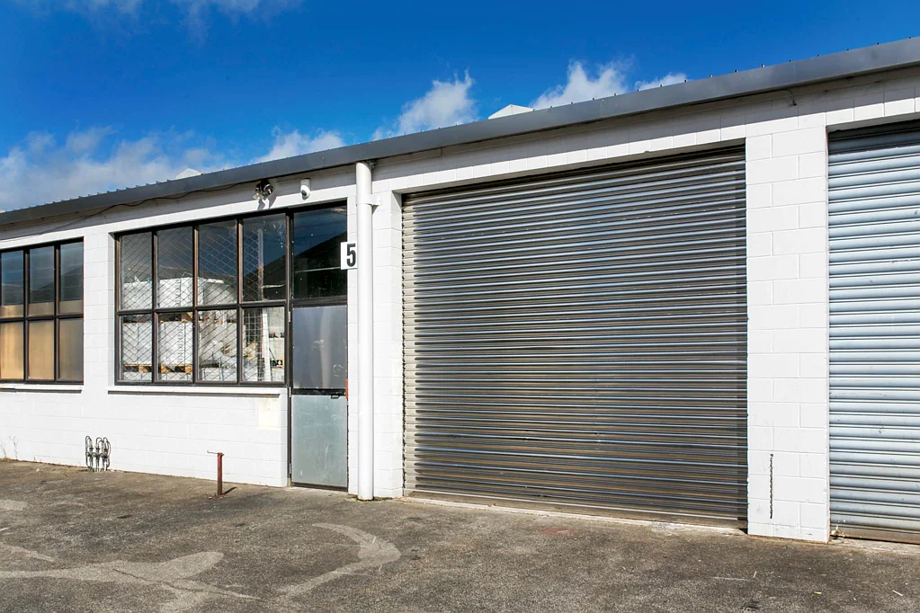 Henderson TIDY WAREHOUSE ON KEELING ROAD