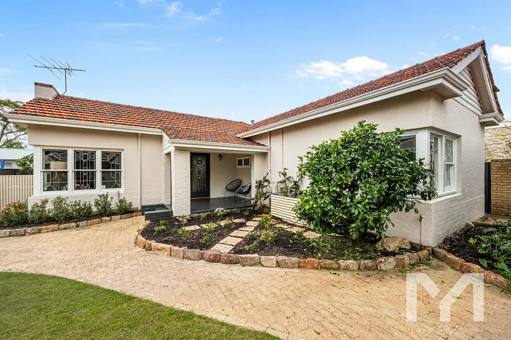 Wembley 4房  You're Invited to... Classic Charm With Contemporary Floorplan