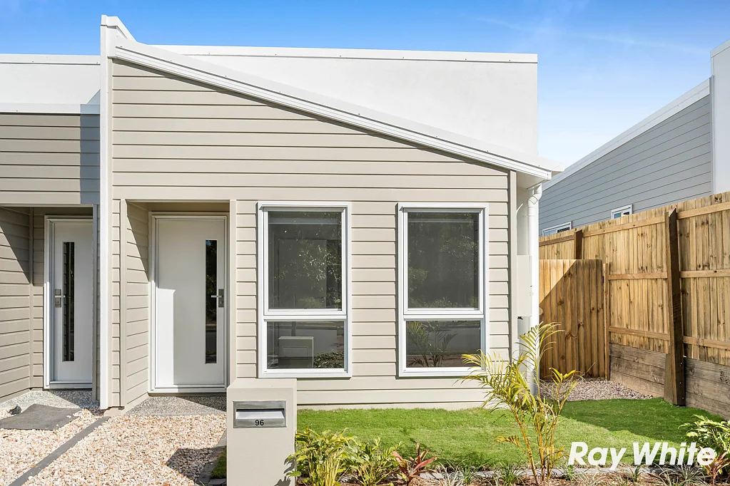 96 Honeysuckle Drive, Ripley, QLD 4306