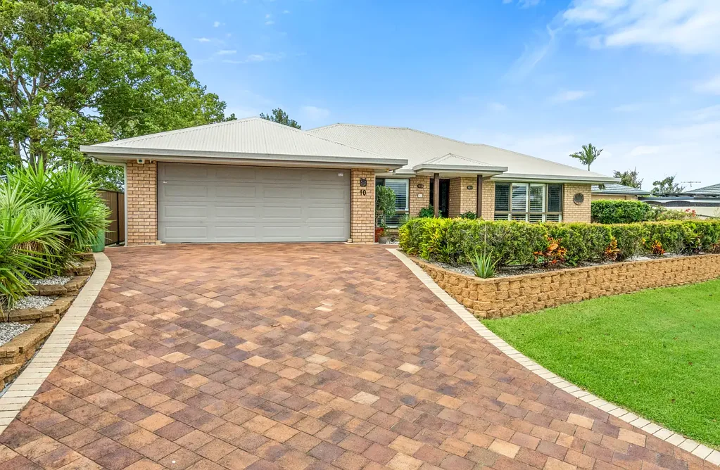 10 Wilhelm Drive, Windaroo, QLD 4207