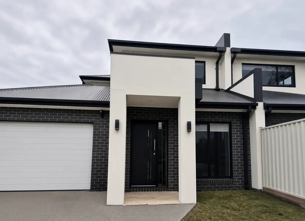 Brand New Four-Bedroom Townhouse in Convenient Tullamarine Location