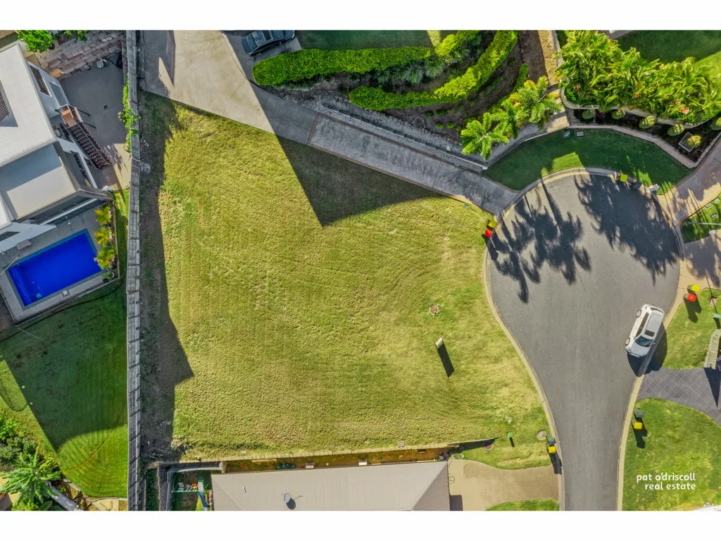 24 Julie Crescent, Norman Gardens, QLD 4701