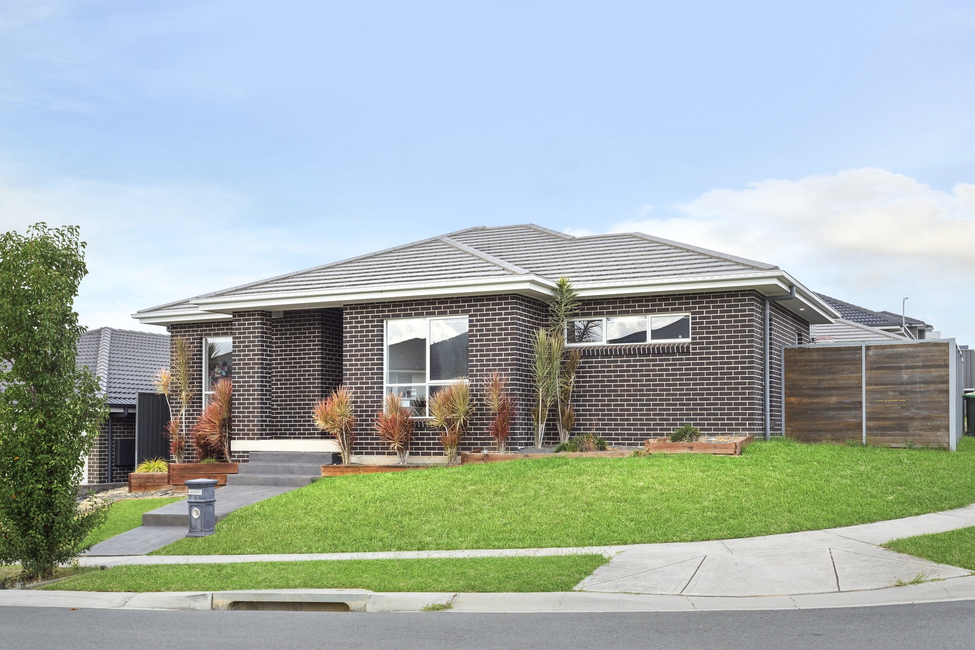 2 ROCHESTER ST, GREGORY HILLS NSW 2557, 0 Kuwarto, 0 Banyo, House