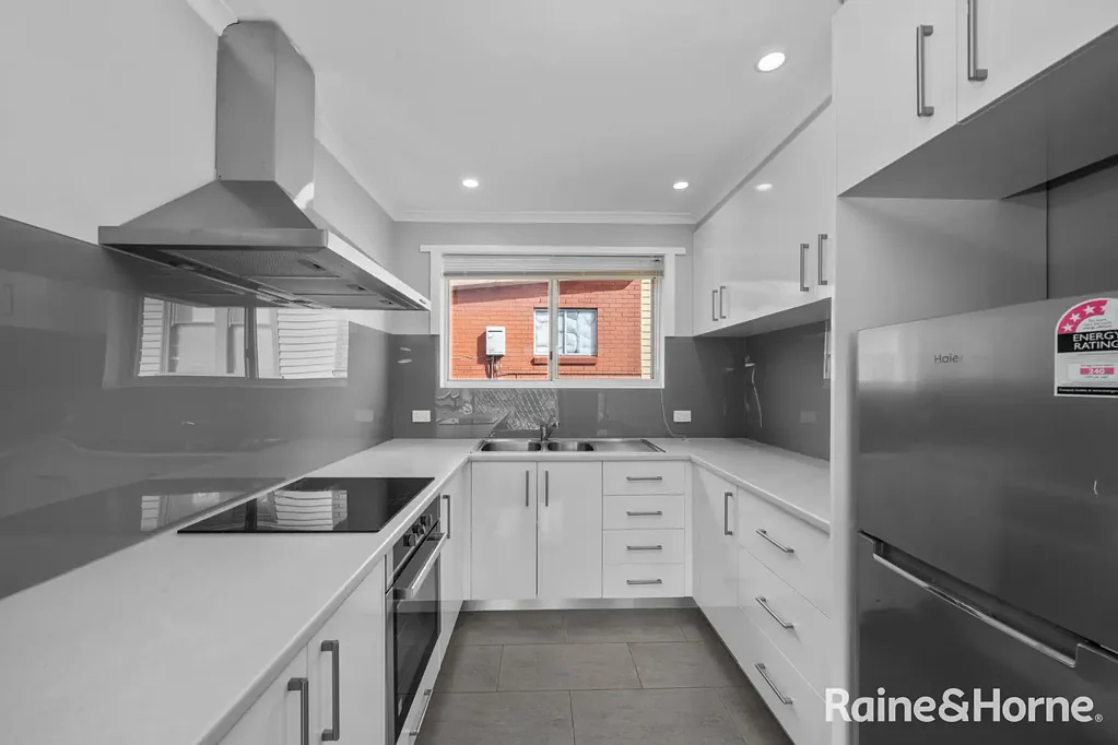 2/25 Hope Street, New Town, TAS 7008