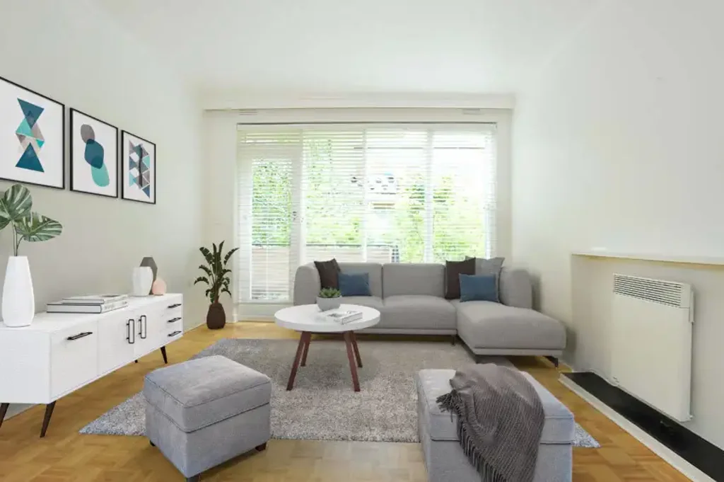 Classic 2 Bedroom Beauty!
