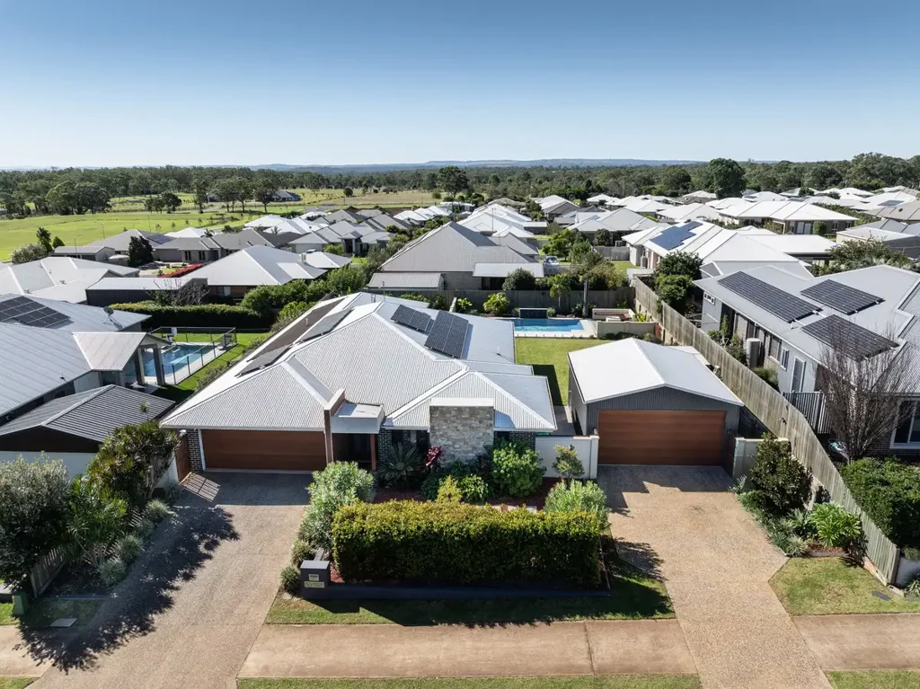 Kleinton 4બેડરૂમ Gorgeous Family Home with Pool and Sunset Views