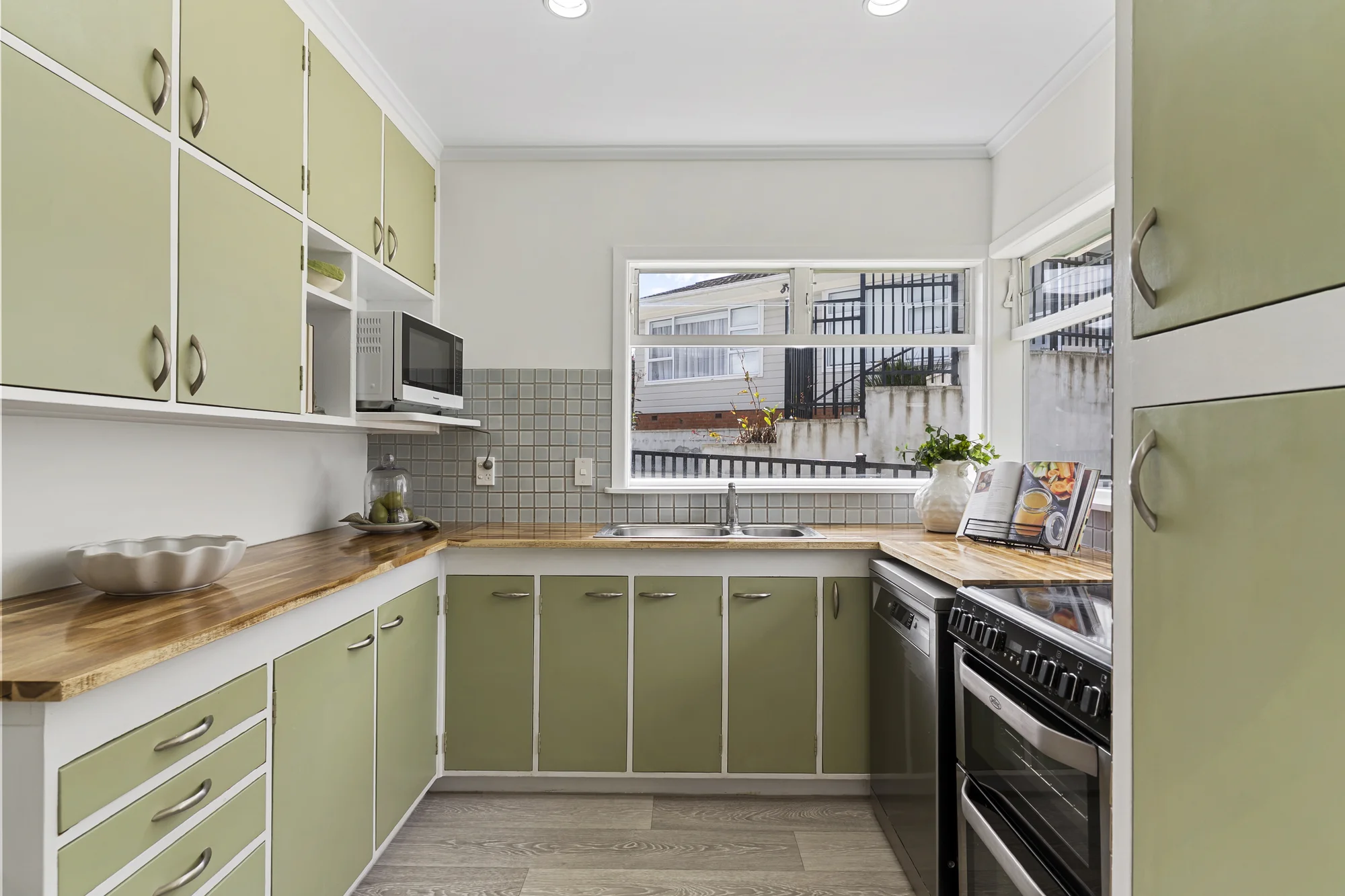 11 Dell Way, Bucklands Beach, photo 8