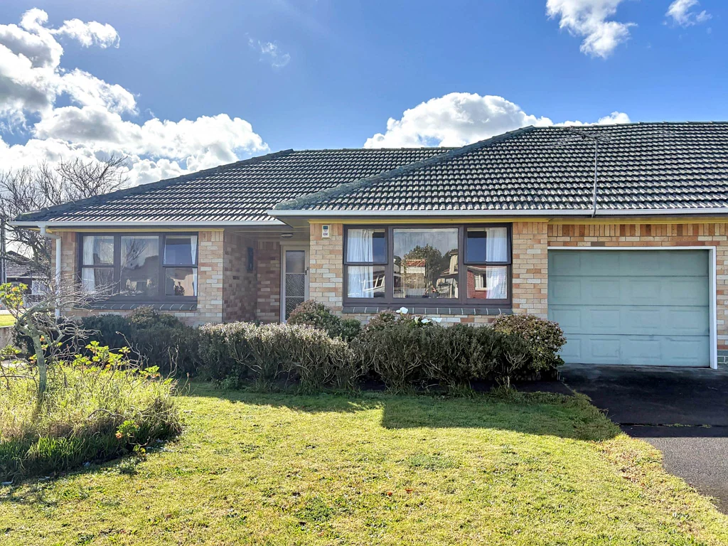 Sunny two bedroom home
