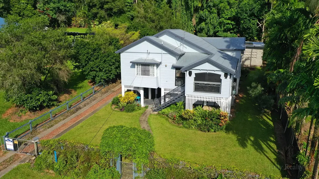 Tully 5 Bedroom Majestic Meets Modern $499,000
